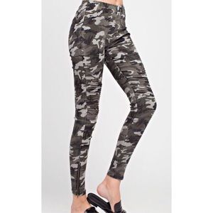 NWT Mittoshop Olive Camo Zip-Hem Pants